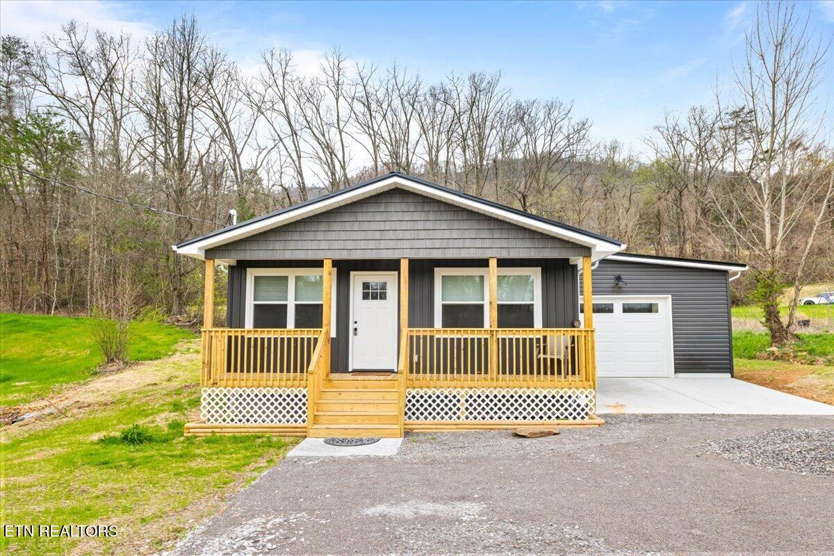 208 Old Lake City Hwy