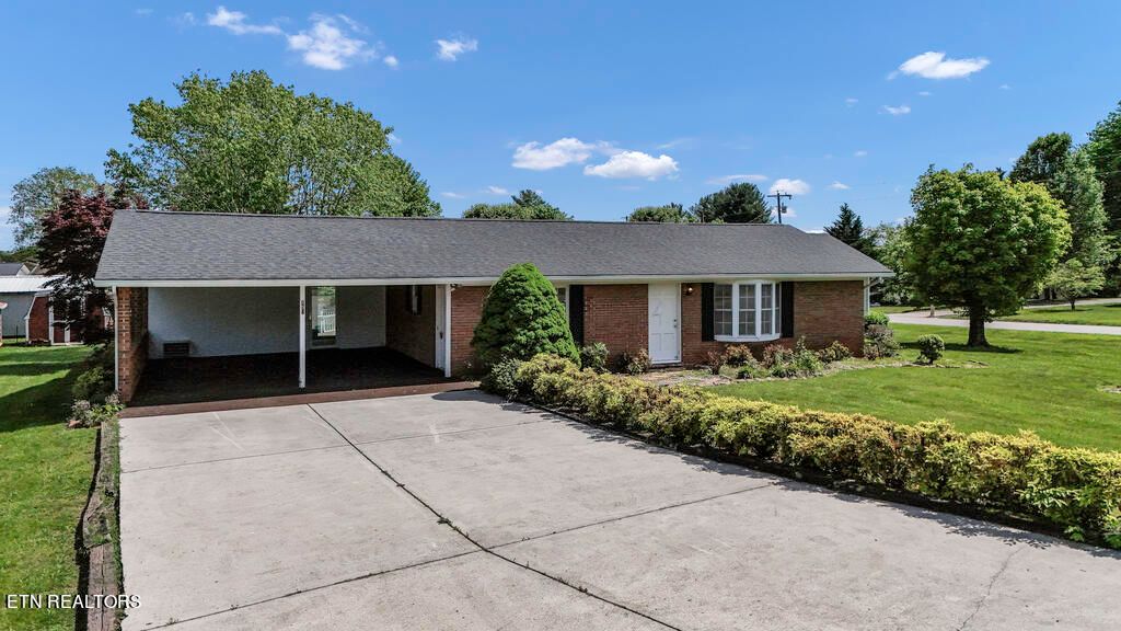 Photo of 157 Clinch View Drive, Corryton, TN 37721 (MLS # 1269508)