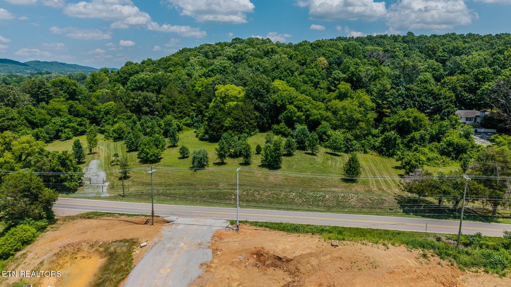 Photo of 0 Central Avenue Pike, Knoxville, TN 37912 (MLS # 1348122)