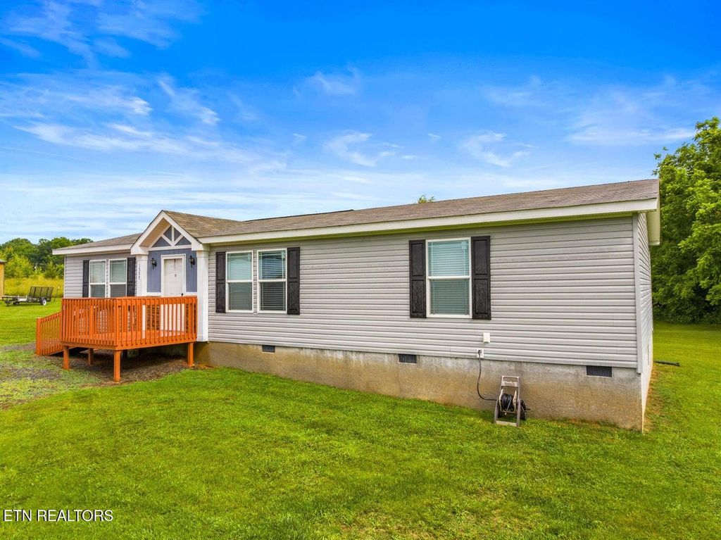 Photo of 1357 Valley Home Rd, Dandridge, TN 37725 (MLS # 1303135)