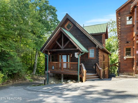 Tiny photo for 1251 Bear Cub Way, Gatlinburg, TN 37738 (MLS # 1298622)