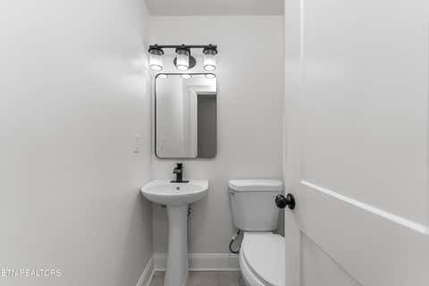 Tiny photo for 1921 Big Springs Rd, Maryville, TN 37801 (MLS # 1349869)