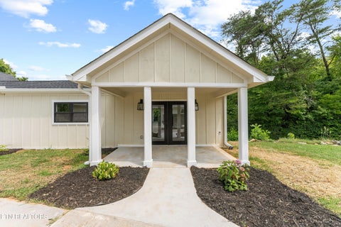Tiny photo for 1921 Big Springs Rd, Maryville, TN 37801 (MLS # 1349869)