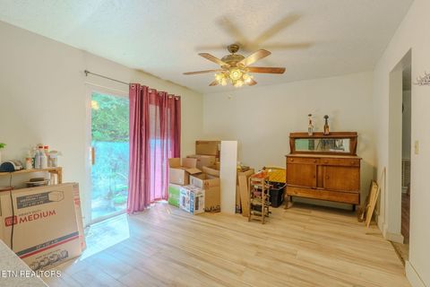 Tiny photo for 442 Highway 370, Luttrell, TN 37779 (MLS # 1317150)