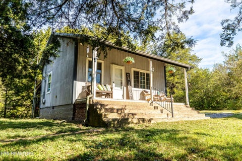 Photo of 1735 Mccarty Rd, Knoxville, TN 37914 (MLS # 1357733)