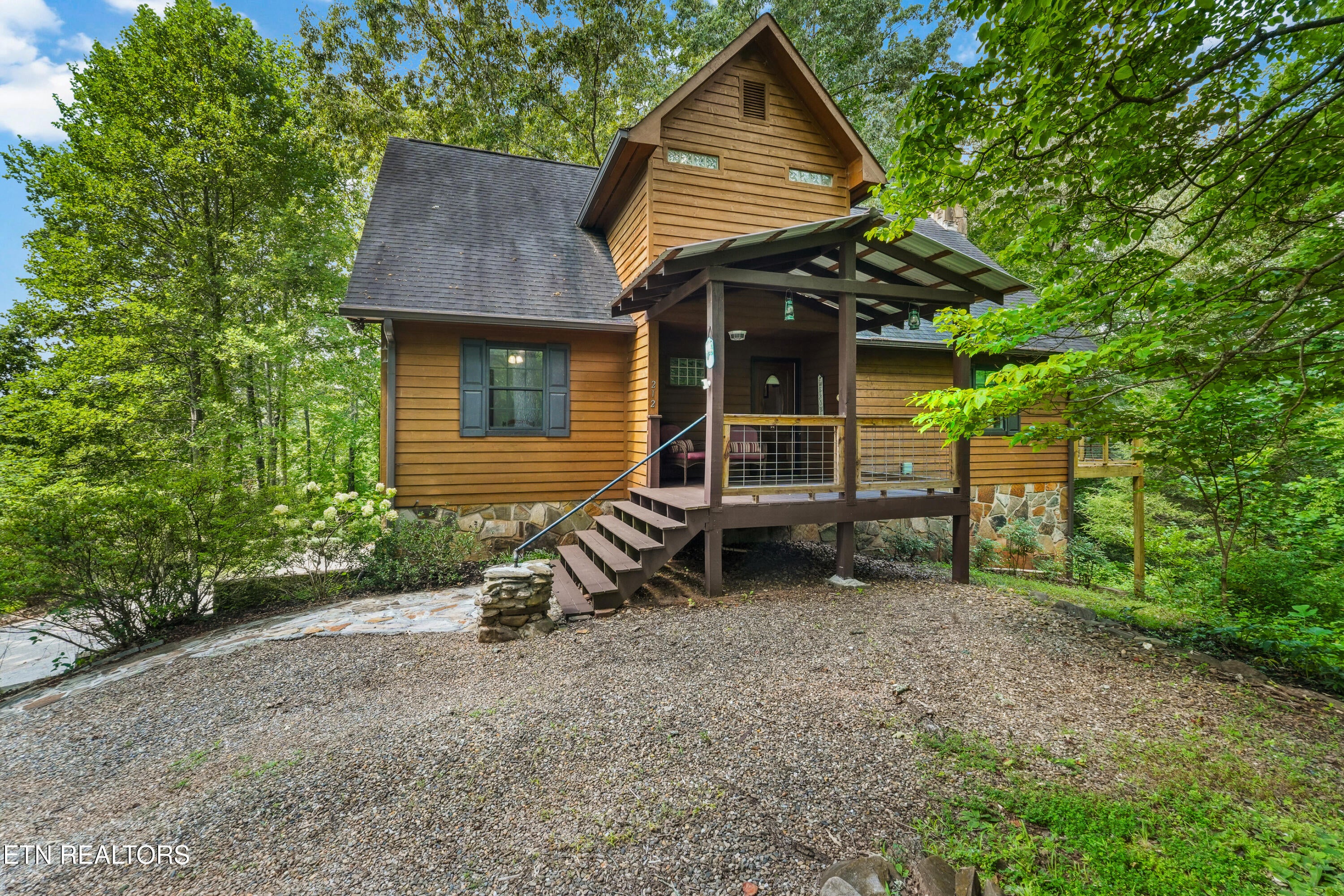 212 Old Lindsey Bridge Rd