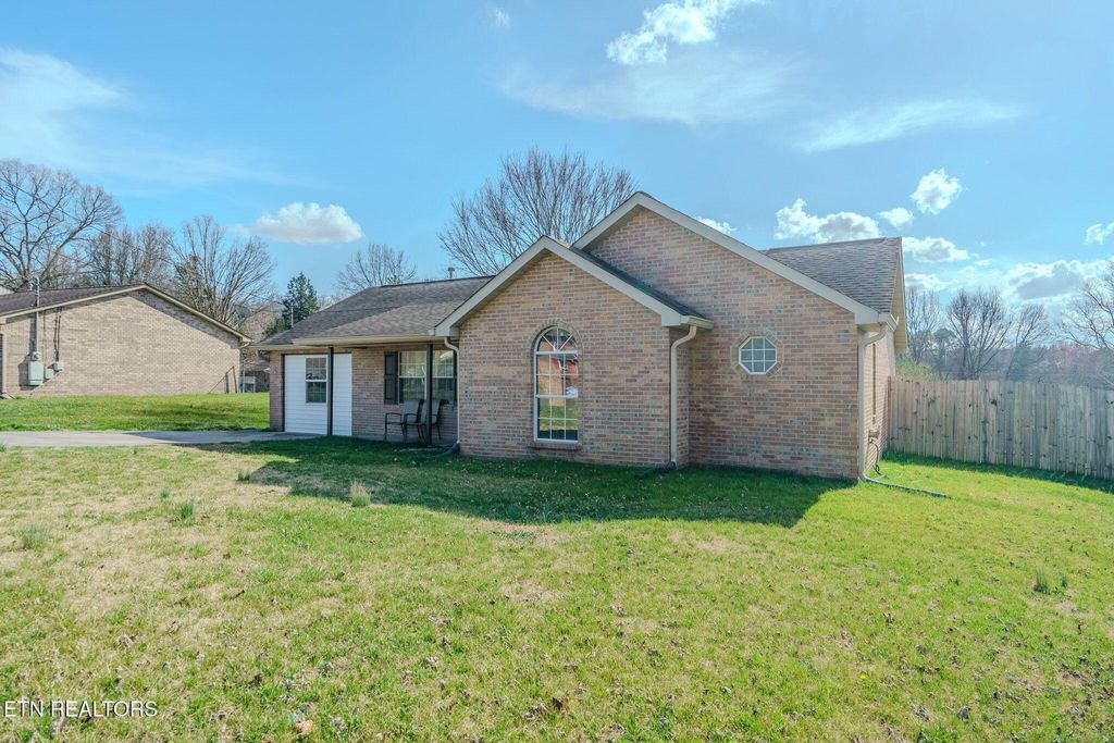 Photo of 5515 Malachi Circle, Knoxville, TN 37918 (MLS # 1335208)