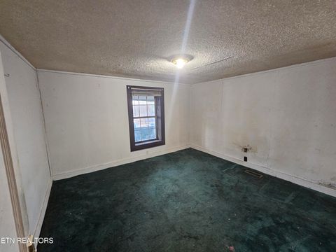 Tiny photo for 2400 Center Ave, Knoxville, TN 37915 (MLS # 1329211)