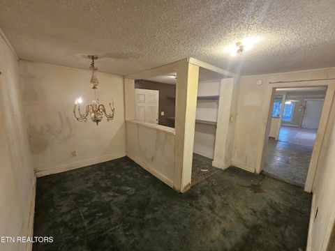 Tiny photo for 2400 Center Ave, Knoxville, TN 37915 (MLS # 1329211)