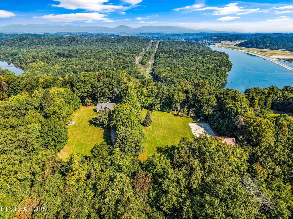 Photo of 9723 W Emory Rd, Knoxville, TN 37931 (MLS # 1355016)