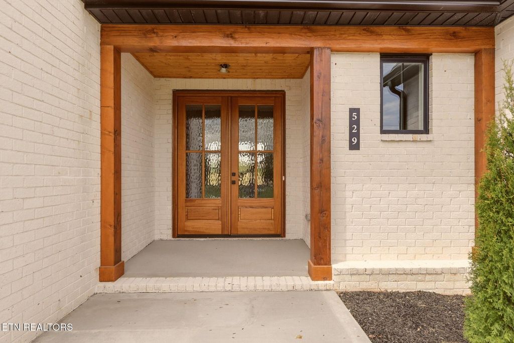 Photo of 529 Old Glory Rd, Maryville, TN 37801 (MLS # 1336653)