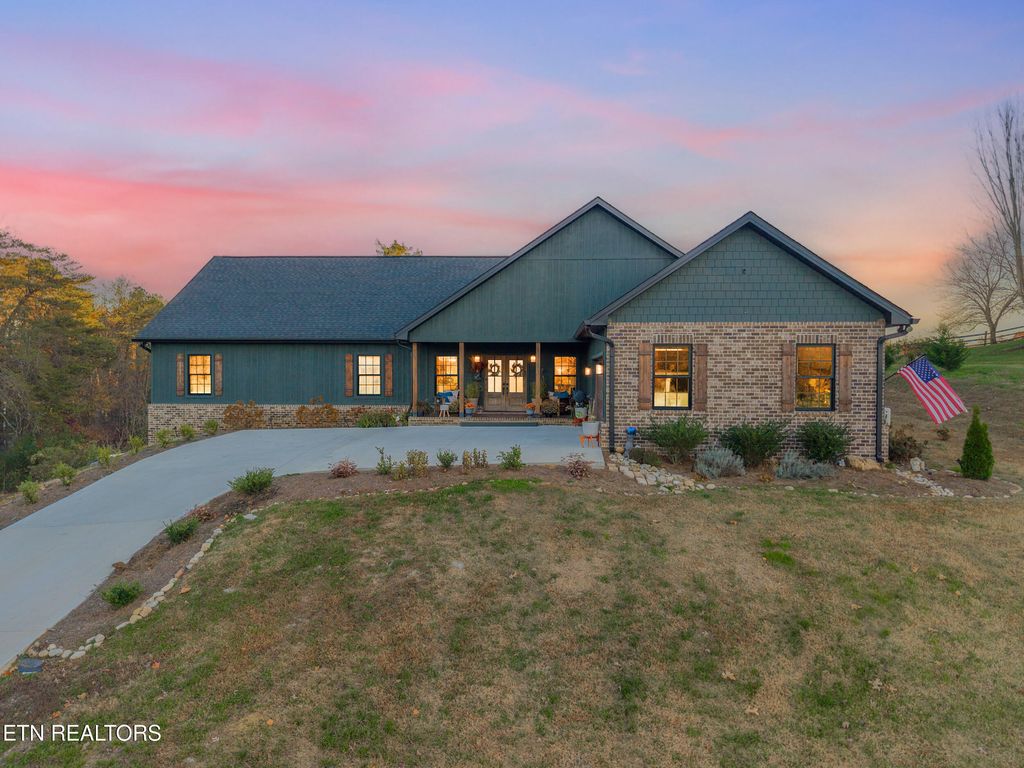 Photo of 5216 Three Bars Lane, Seymour, TN 37865 (MLS # 1322289)