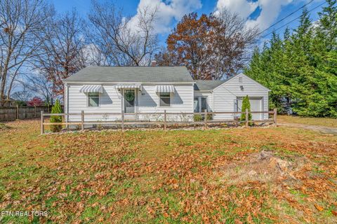 Photo of 415 Mcnabb Ave, Knoxville, TN 37920 (MLS # 1322604)
