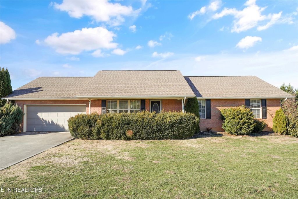 Photo of 1613 Jasmine Tr, Sevierville, TN 37862 (MLS # 1324615)