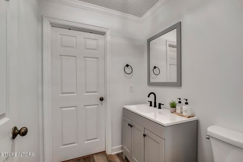 Tiny photo for 1200 River Oaks Drive, Kingston, TN 37763 (MLS # 1327110)