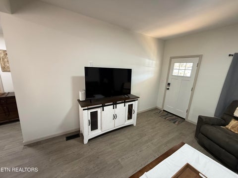 Tiny photo for 9015 Three Points Rd, Mascot, TN 37806 (MLS # 1355594)