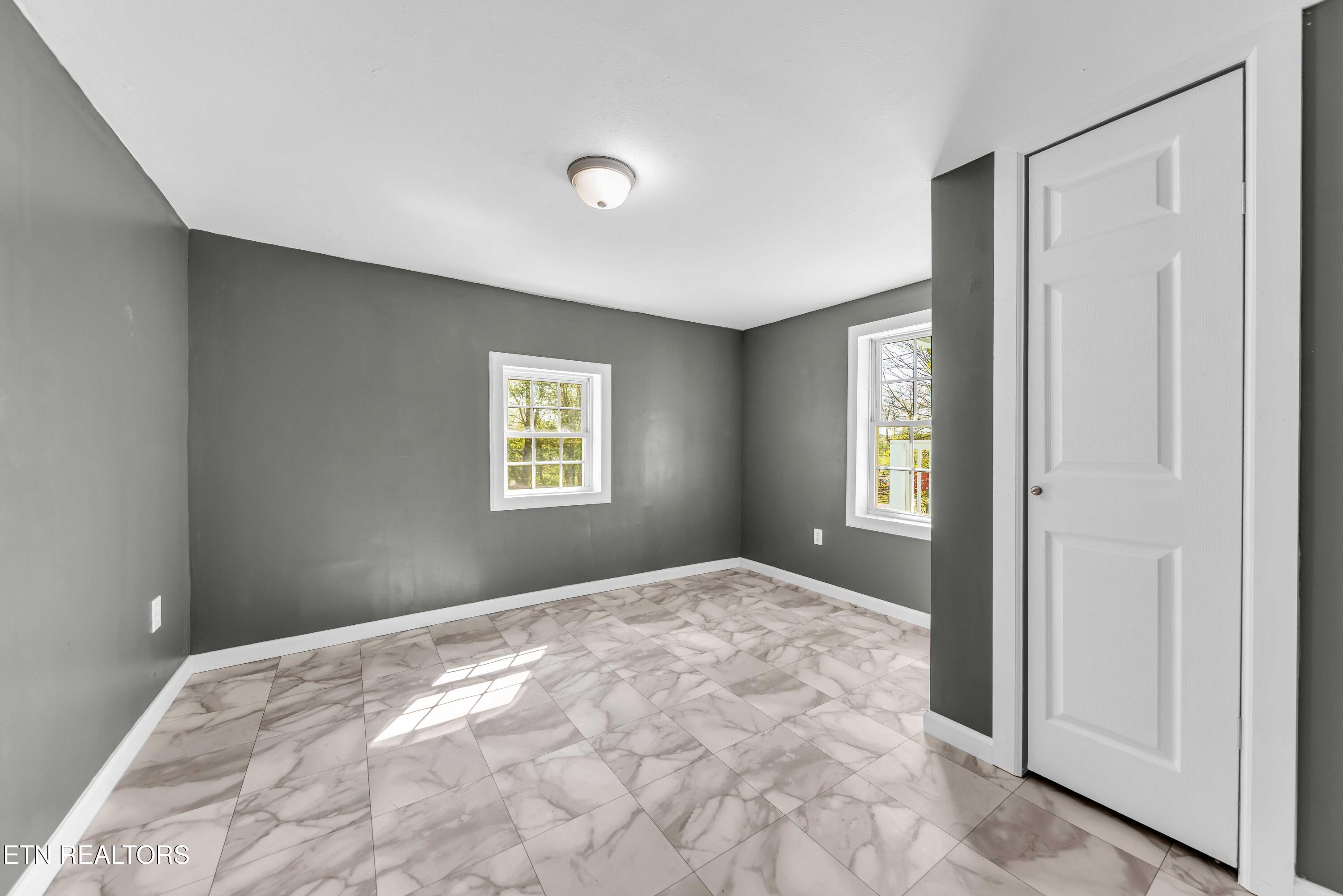 2433 Sweetwater Vonore Rd