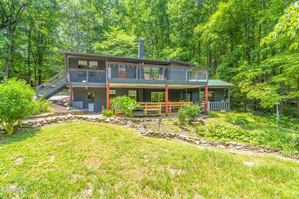 Photo of 114 Pam Lane, Townsend, TN 37882 (MLS # 1230636)