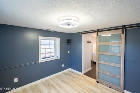 Tiny photo for 191 Hudson Lane, Clinton, TN 37716 (MLS # 1327709)