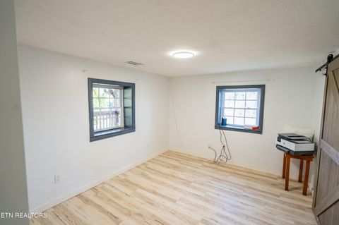 Tiny photo for 191 Hudson Lane, Clinton, TN 37716 (MLS # 1327709)