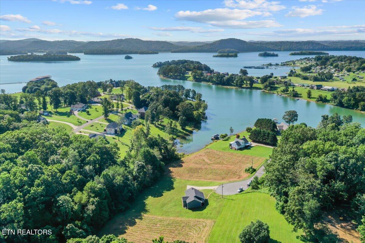 430 Cherokee Cove