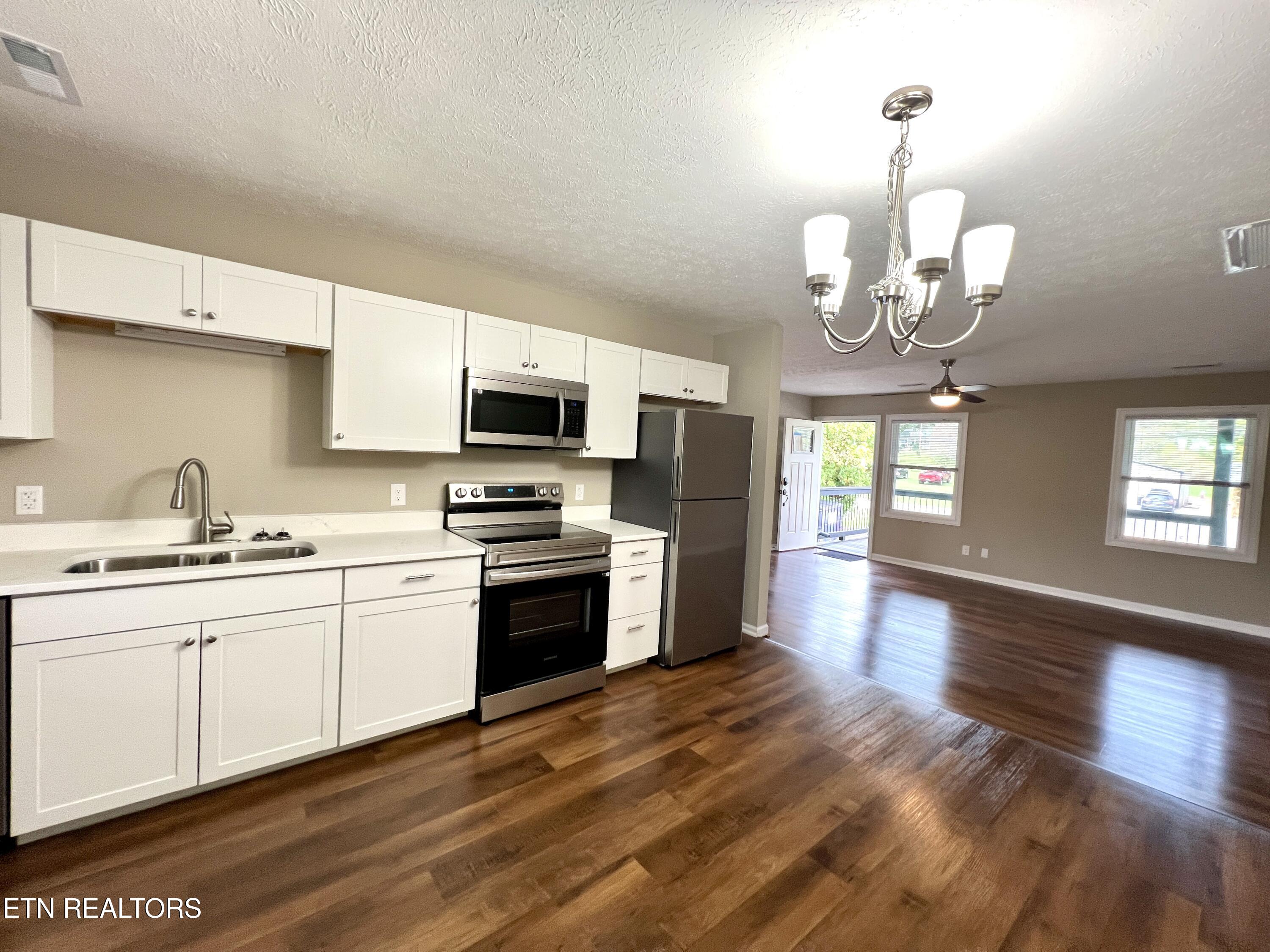 3771 Wears Valley Rd 8