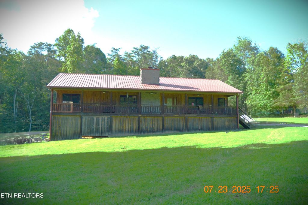 Photo of 1617 Bull Run Rd, Luttrell, TN 37779 (MLS # 1309580)
