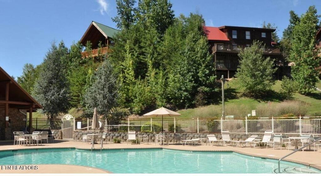 Photo of 2906 Quiet Oak Way, Pigeon Forge, TN 37863 (MLS # 1342319)