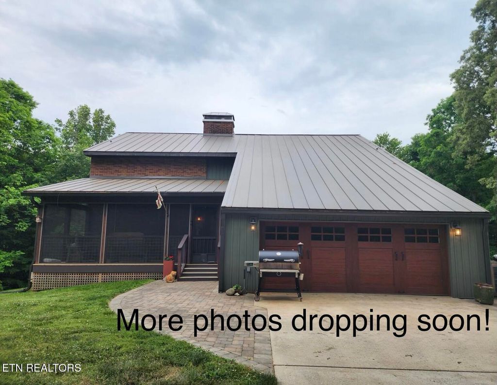 Photo of 104 Dug Ridge Rd, Kingston, TN 37763 (MLS # 1339667)