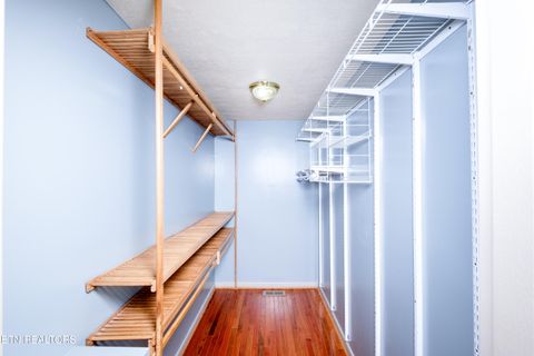 Tiny photo for 1821 Russell St, Morristown, TN 37813 (MLS # 1332127)