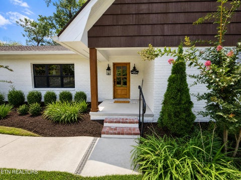 Tiny photo for 3701 Frostwood Rd, Knoxville, TN 37921 (MLS # 1354952)