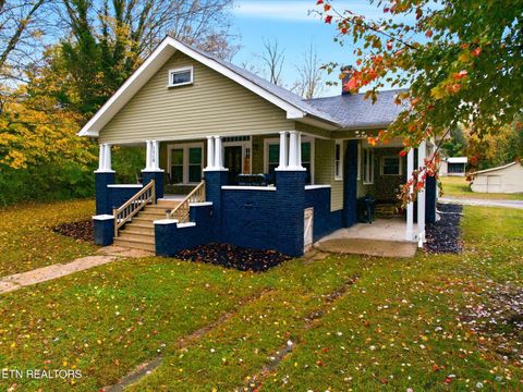 Photo of 1519 W Madison Ave Ave, Athens, TN 37303 (MLS # 1320574)