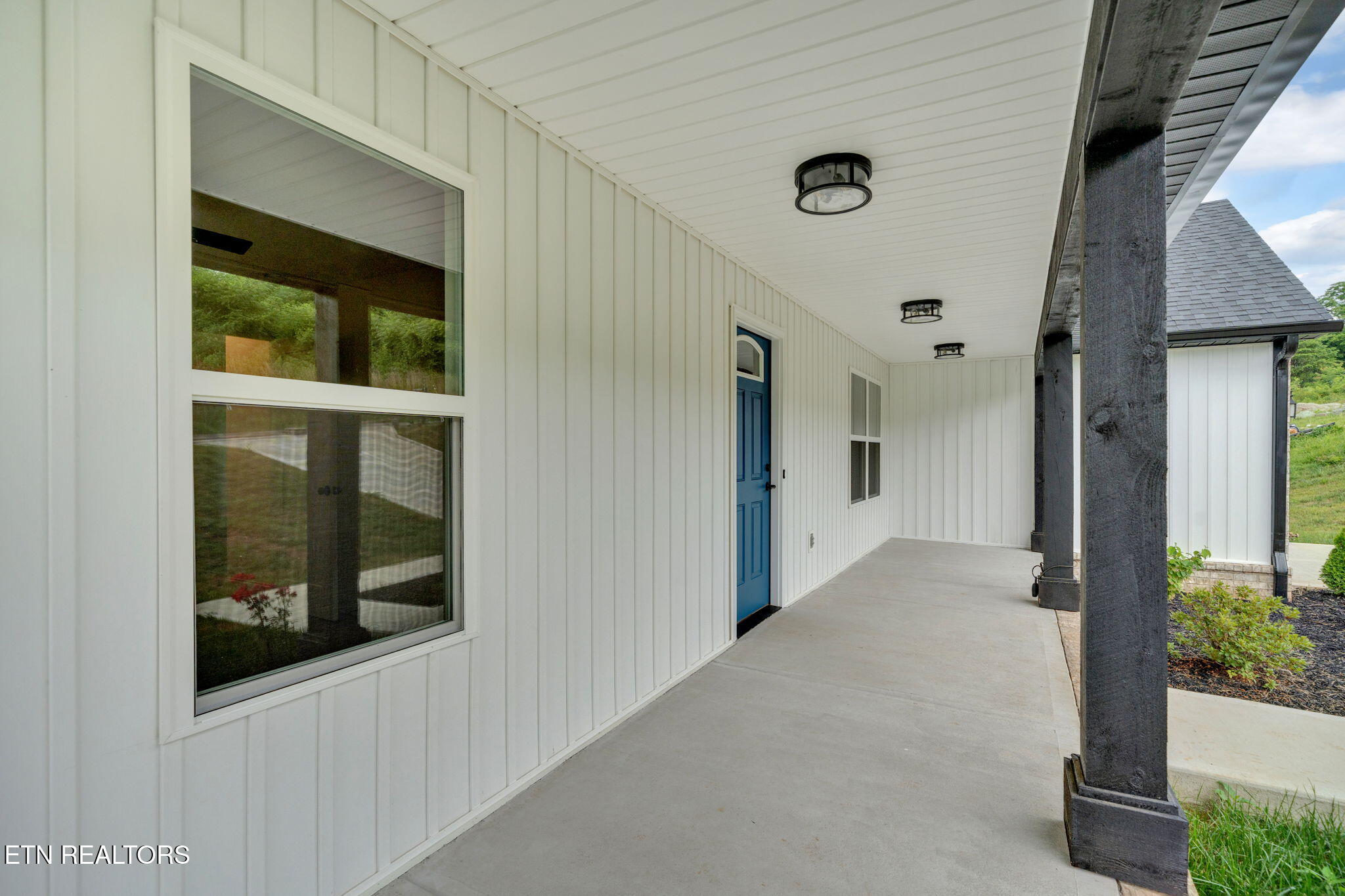 143 Middle Glen Rd