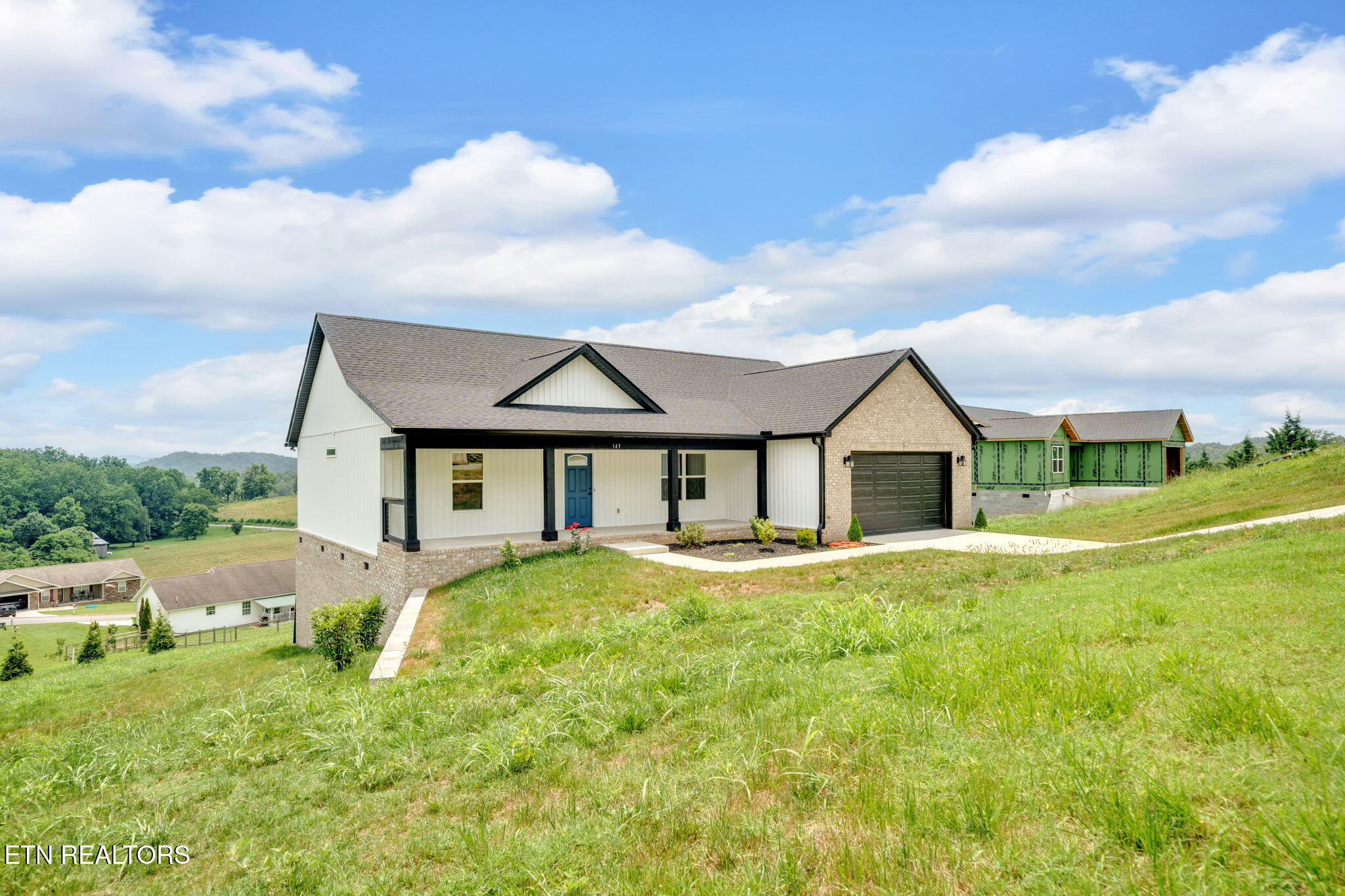 143 Middle Glen Rd