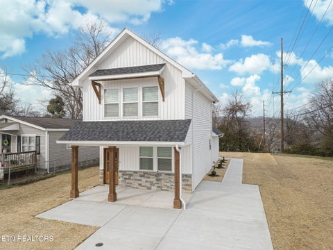 Tiny photo for 1111 Virginia Ave, Knoxville, TN 37921 (MLS # 1321139)
