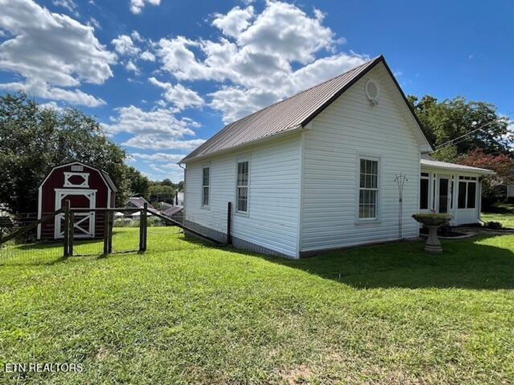 Photo of 1509 Church St, White Pine, TN 37890 (MLS # 1314556)