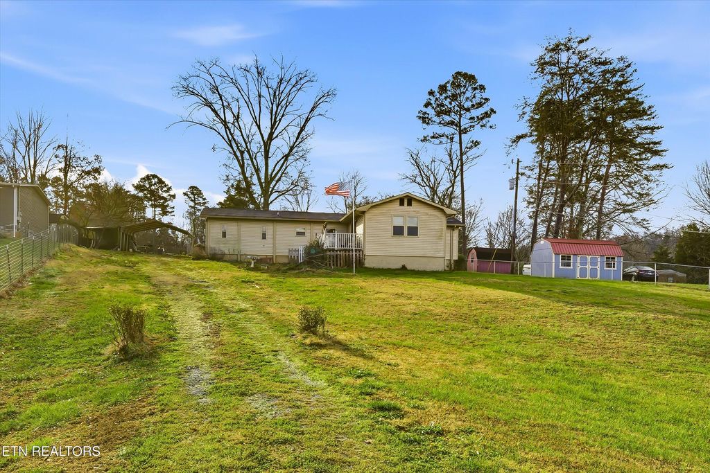 Photo of 2811 Gobbler Rd, Strawberry Plains, TN 37871 (MLS # 1323178)