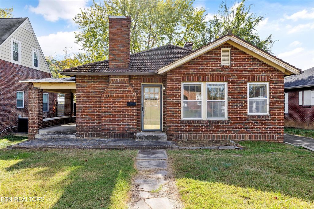 Photo of 106 Rose Drive, Knoxville, TN 37918 (MLS # 1319913)