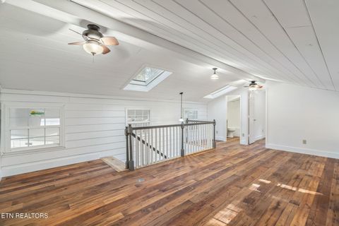 Tiny photo for 135 White Creek Court, Deer Lodge, TN 37726 (MLS # 1321722)