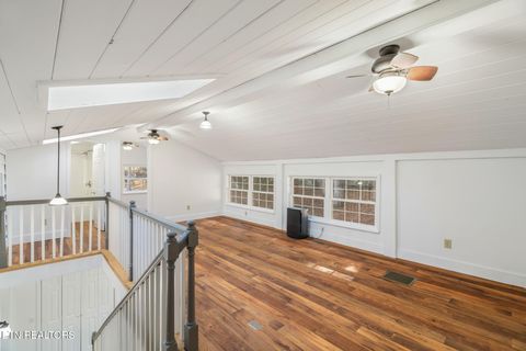 Tiny photo for 135 White Creek Court, Deer Lodge, TN 37726 (MLS # 1321722)