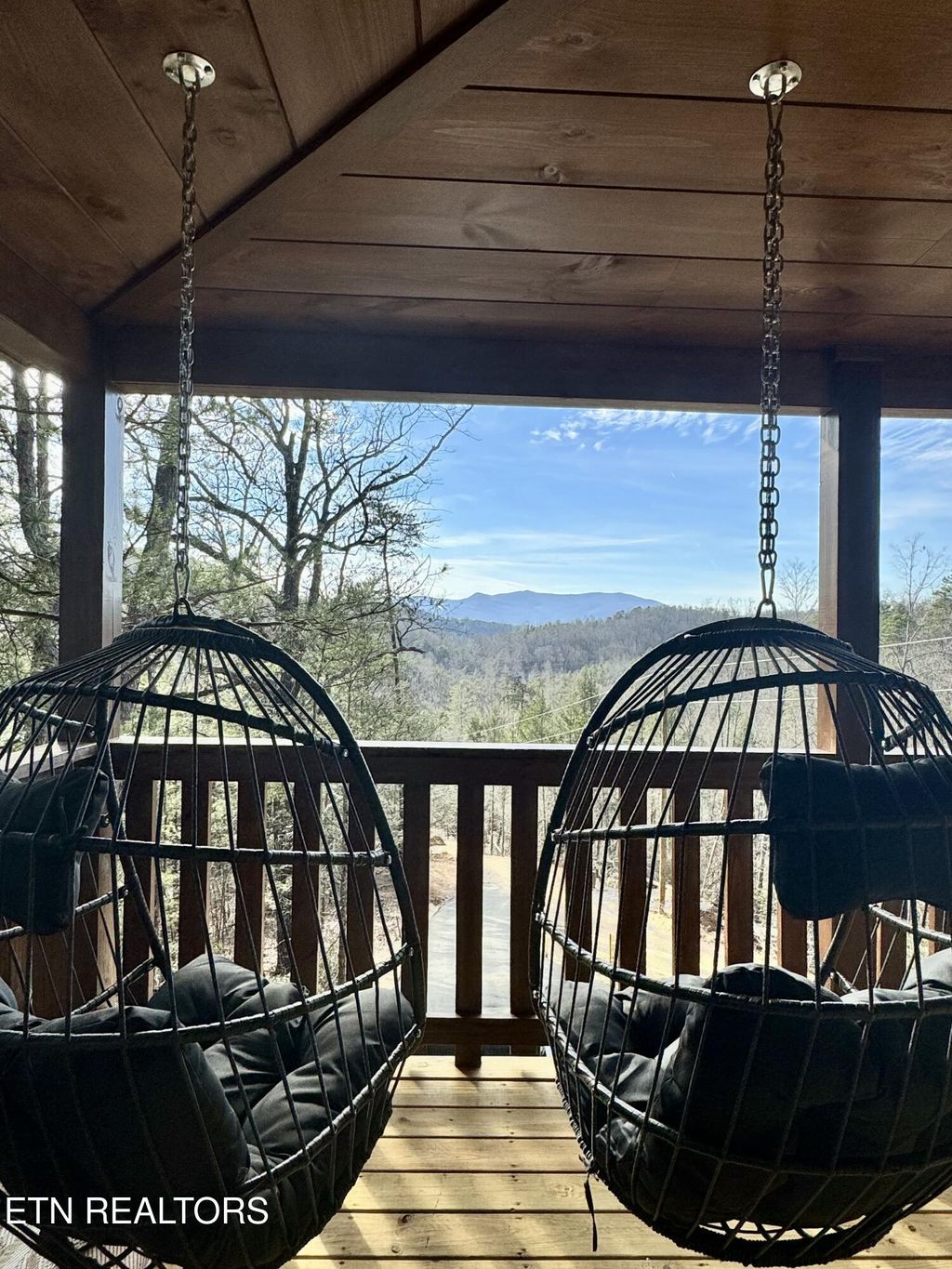 Photo of 991 King Branch Rd Rd, Sevierville, TN 37876 (MLS # 1324435)