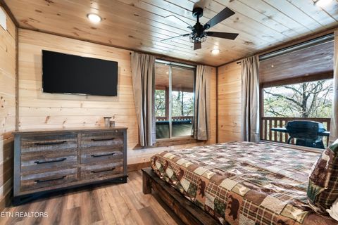 Tiny photo for 991 King Branch Rd Rd, Sevierville, TN 37876 (MLS # 1324435)