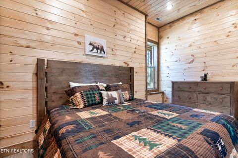 Tiny photo for 991 King Branch Rd Rd, Sevierville, TN 37876 (MLS # 1324435)