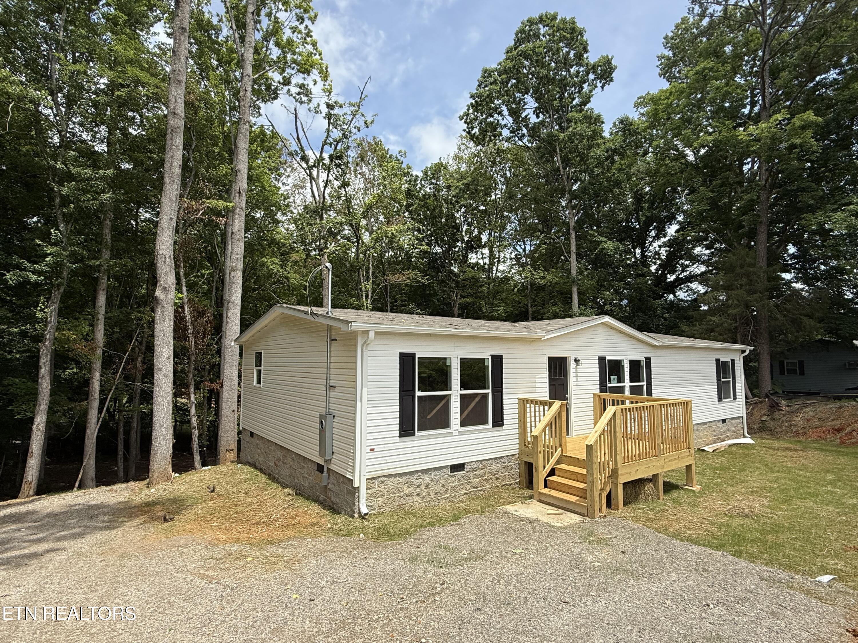 224 Pattie Gap Rd