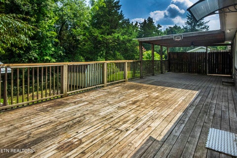 Tiny photo for 114 E Arrowwood Rd, Oak Ridge, TN 37830 (MLS # 1350158)