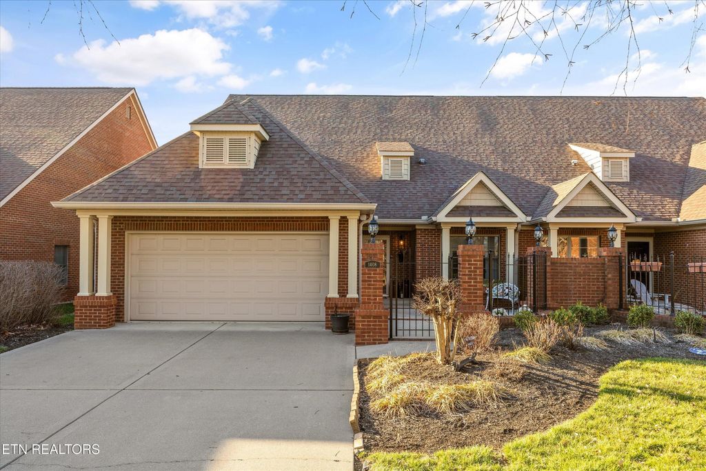 Photo of 1408 Cottage Glen Lane, Maryville, TN 37801 (MLS # 1331190)