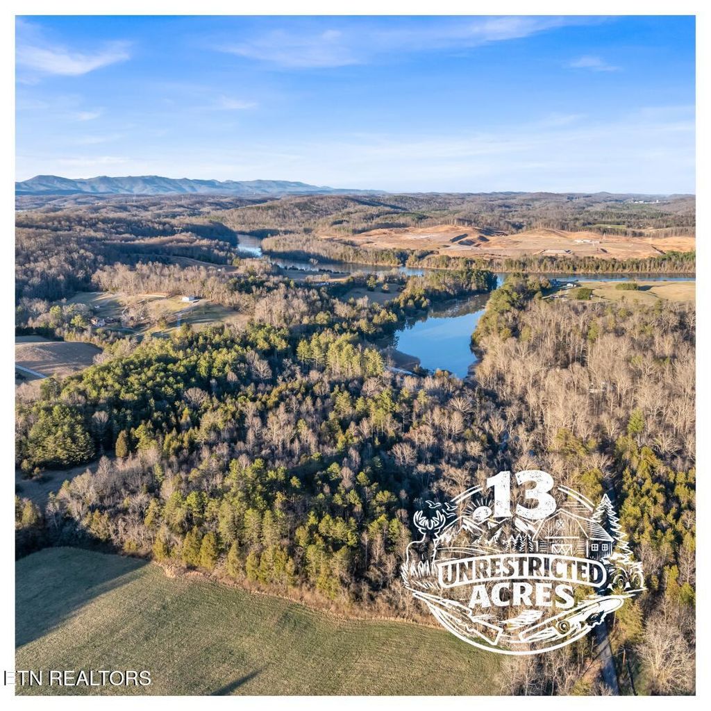 Photo of 142 Fiddlers Lane, Kingston, TN 37763 (MLS # 1330567)