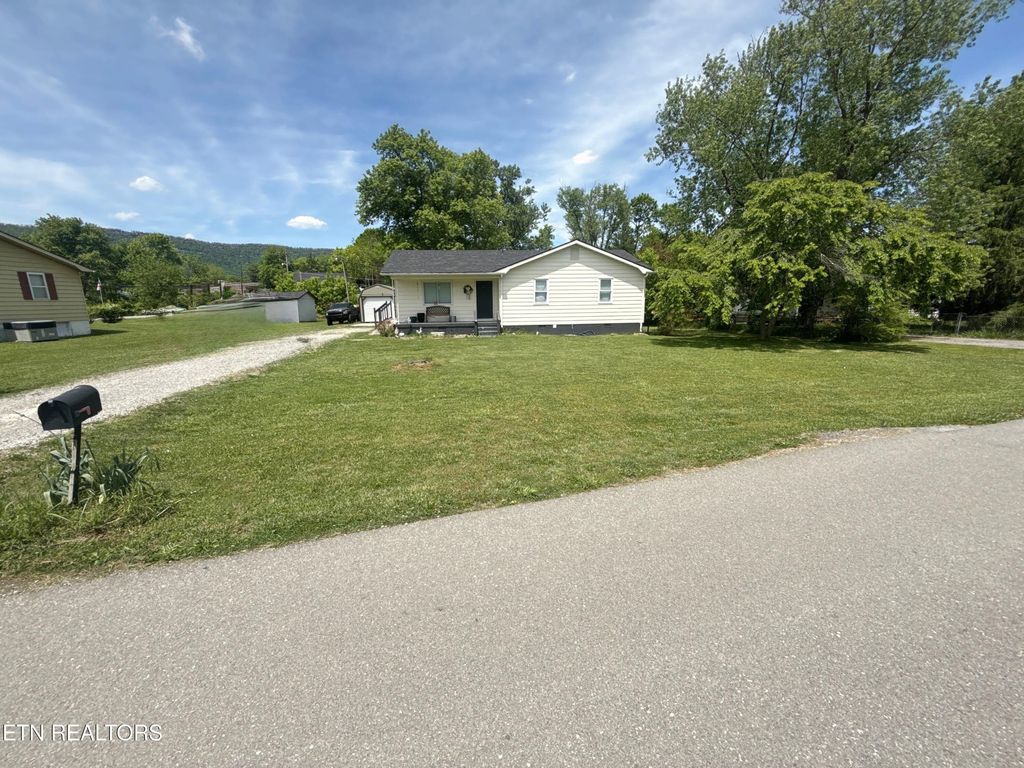 Photo of 119 Little Creek Lane, LaFollette, TN 37766 (MLS # 1339192)