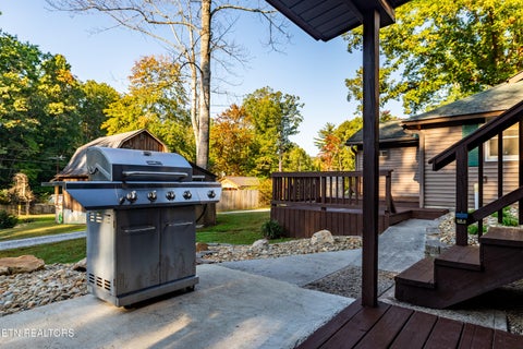 Tiny photo for 6010 Georgia St, Tallassee, TN 37878 (MLS # 1359247)