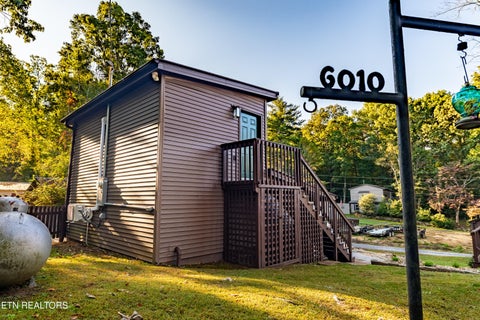 Tiny photo for 6010 Georgia St, Tallassee, TN 37878 (MLS # 1359247)